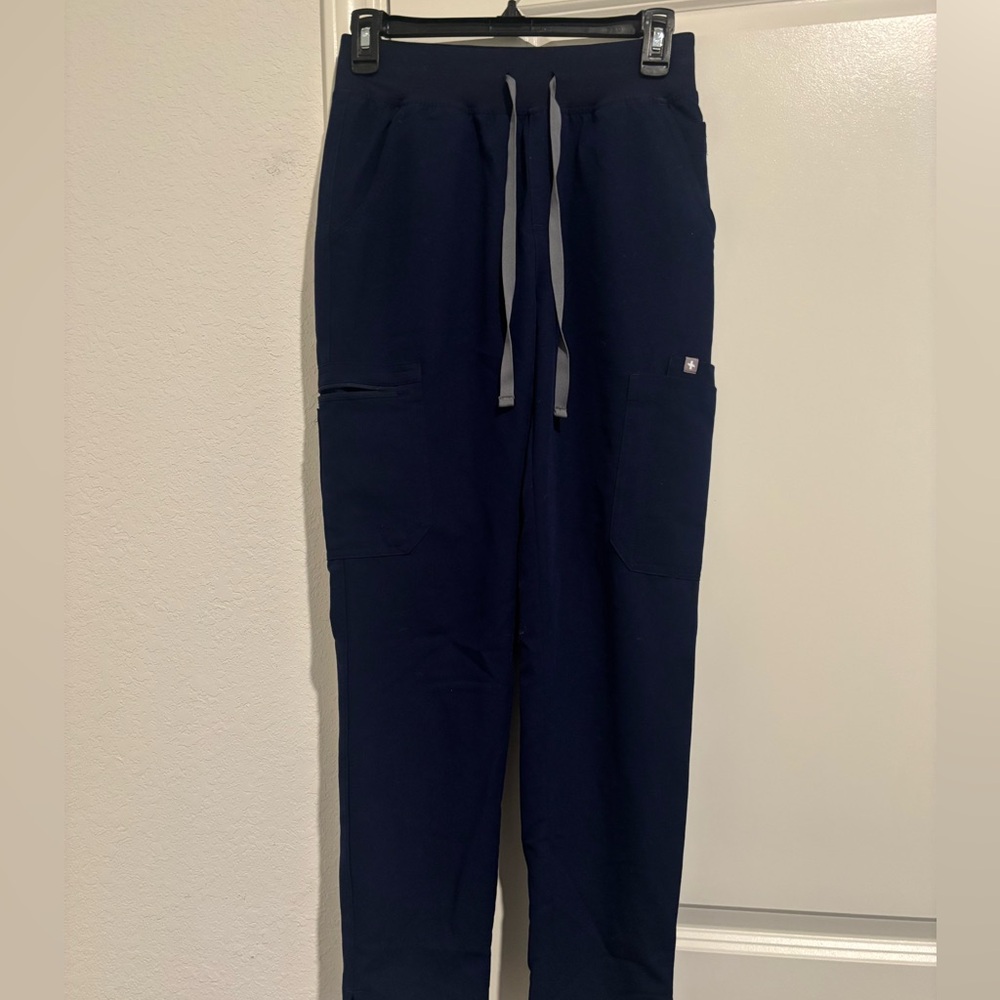 FIGS Yola Navy Scrub Pants